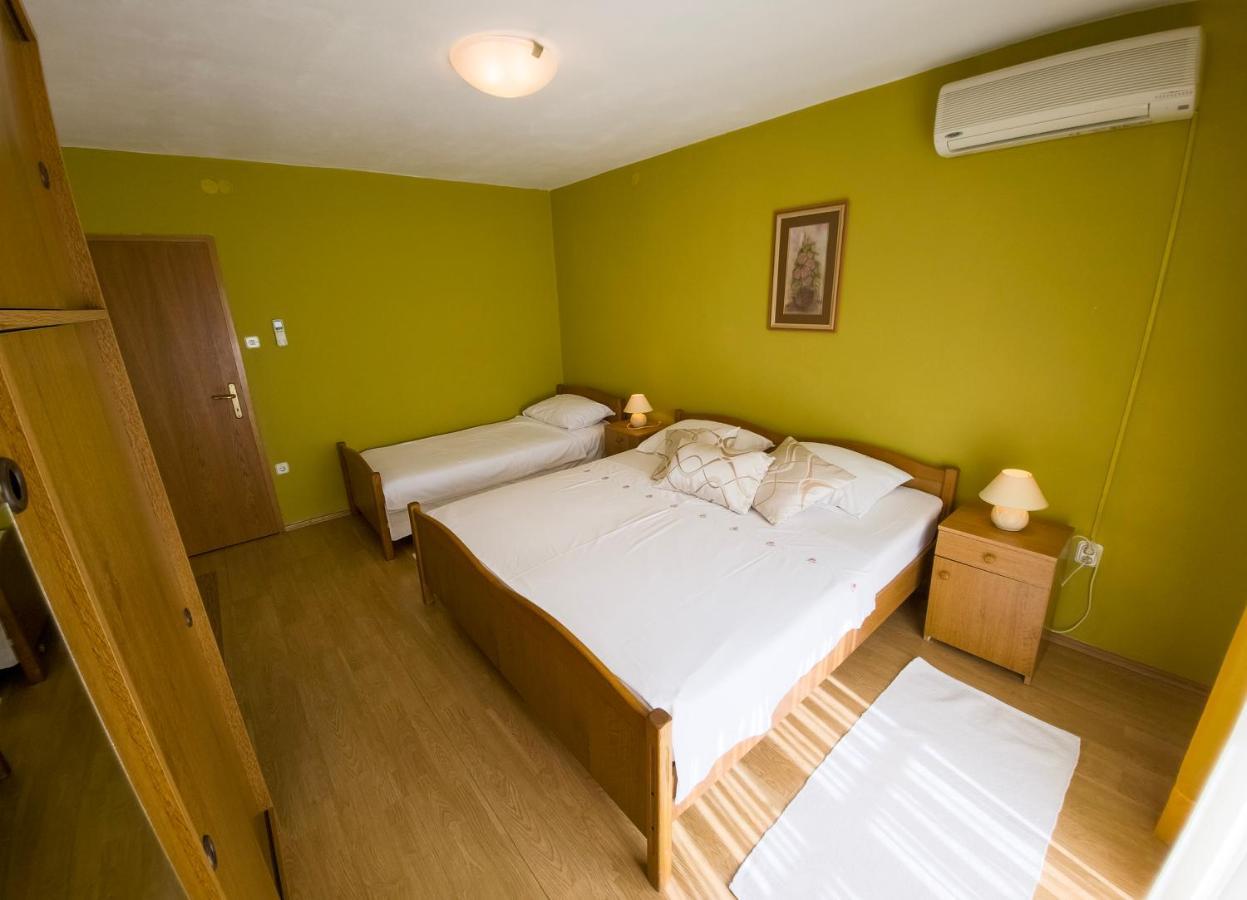 Apartments Cacija Trogir Extérieur photo