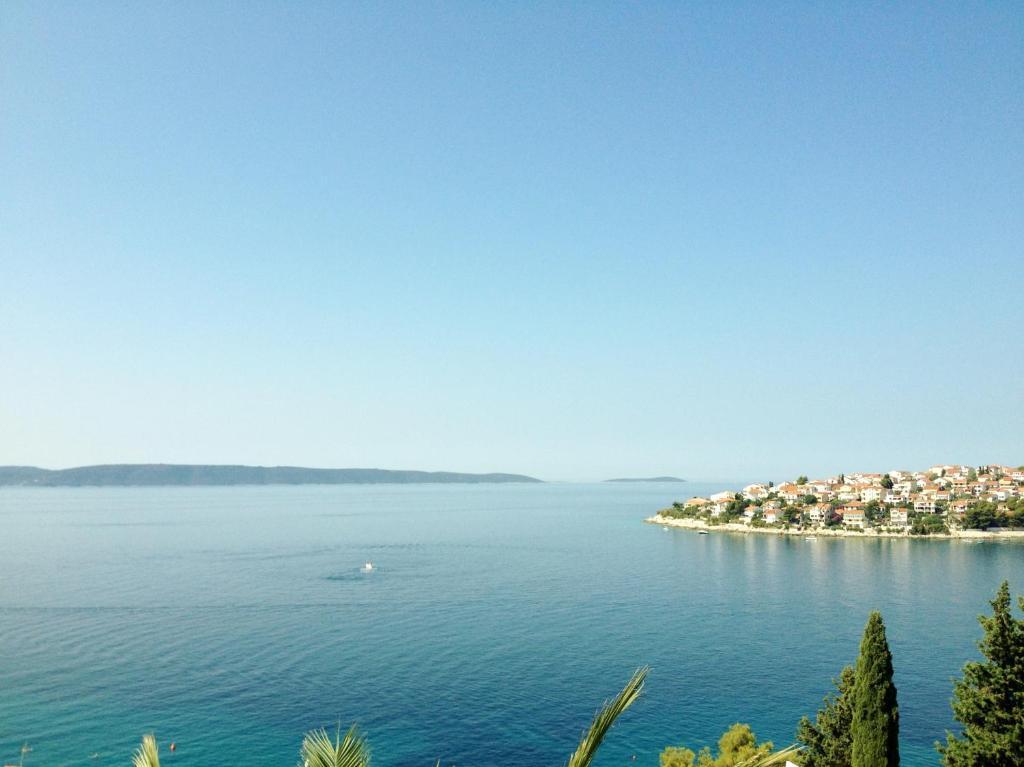 Apartments Cacija Trogir Chambre photo